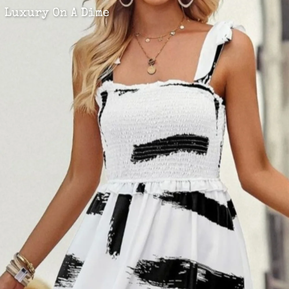 Contrast Paintbrush White Black Sleeveless Smocked Bodice Summer Midi Dress_5